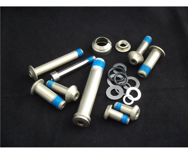 11 EPIC BOLT KIT