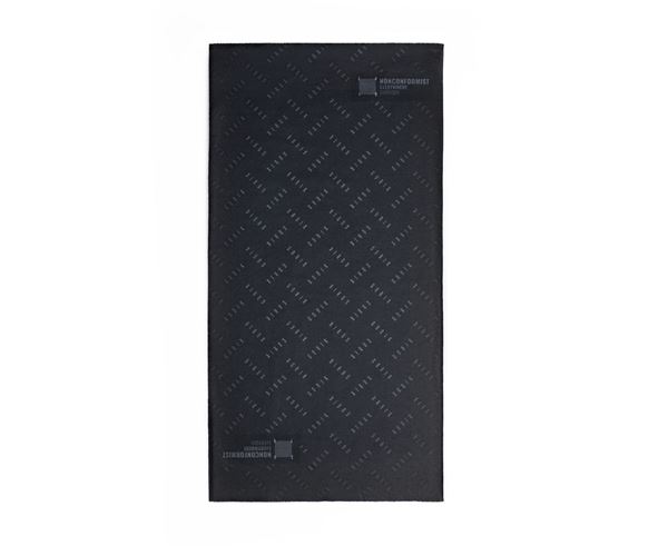 Gobik unisex Black Lead
