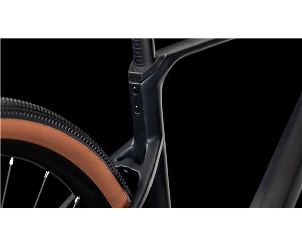 Bicicleta de gravel Cube Nuroad C:62 ONE carbon´n´glossy