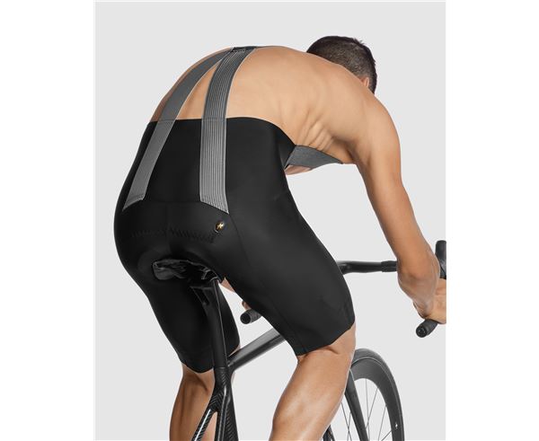 Culote corto Assos MILLE GTO Bib Shorts C2 long blackSeries