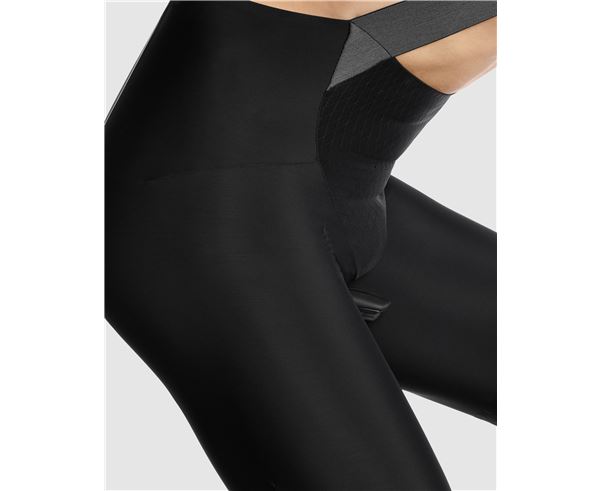 Culote corto Assos MILLE GTO Bib Shorts C2 long blackSeries